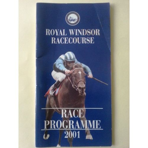 Royal Windsor Horse Racing Racecard Programme Meeting 8th November 2001