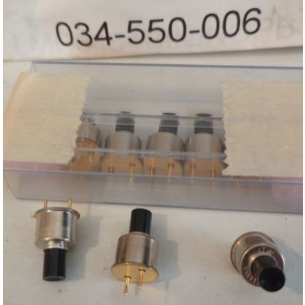 Lot of 8: ITW Switches 034-550-006 Industrial Pushbutton Switch FREE Shipping