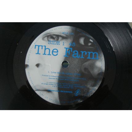 A4-THE FARM-LOVE SEE NO COLOUR–UK 7" SINGLE -1991-NM-Electronic, Rock Synth-‎