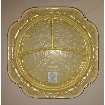 FEDERAL DEPRESSION GLASS MADRID PATTERN YELLOW AMBER GRILL PLATE DIVIDED DISH