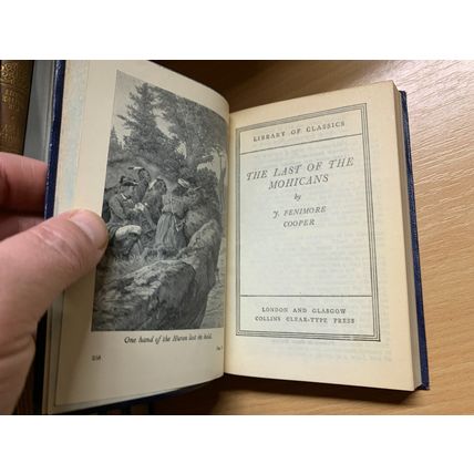 VINTAGE "LAST OF THE MOHICANS" J FENIMORE COOPER FICTION FAUX LEATHER BOOK (P2)