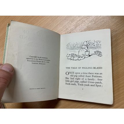 1967 BEATRIX POTTER "THE TALE OF PIGLING BLAND" BOOK (P2)