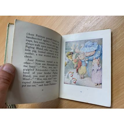 1967 BEATRIX POTTER "THE TALE OF PIGLING BLAND" BOOK (P2)