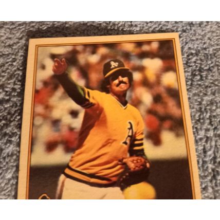 Topps 1976 405 Rollie Fingers Pitcher Oakland A's 5.0 EX Or Better Condition HOF