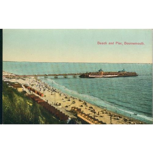 GB Postcard - Beach And Pier, Bournemouth, Dorset c1970's