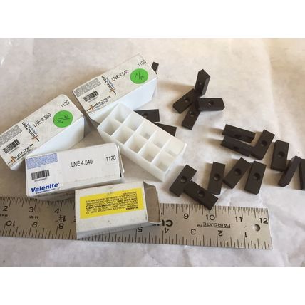LOT 39 WALTER VALENITE LNE 4.540 CARBIDE INSERTS NEW WALTER 1120,II20,AK