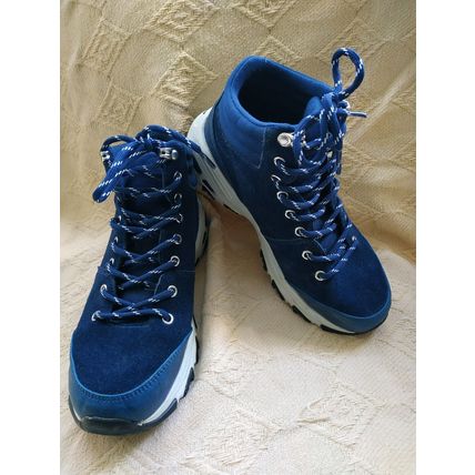 Skechers Women's D'Lites Chill Ankle Boots size 4 Ladies girls