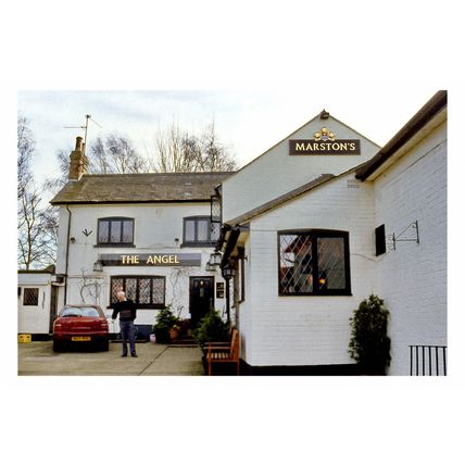pt9944 - The Angel Pub , Toddington , Bedfordshire in 1999 - print 6x4