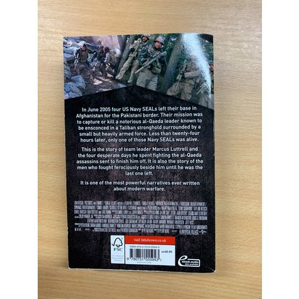 2014 MARCUS LUTTRELL "LONE SURVIVOR" NAVY SEALS TRUE STORY PAPERBACK BOOK (P3)