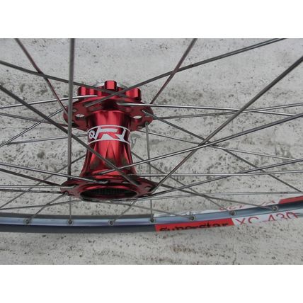(faulty) QR 26" MTB Bike Rear Disc Wheel Superstar XC-430 ARC MT007 Sapim Spokes