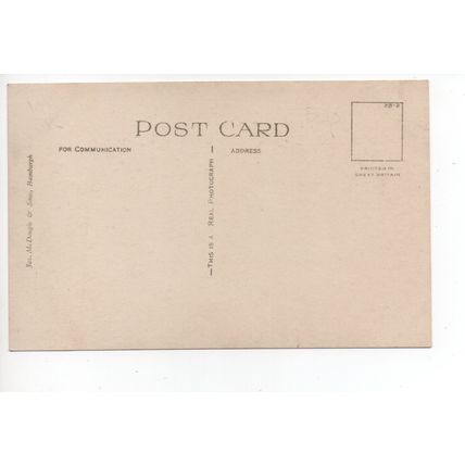 REAL PHOTOGRAPHIC POSTCARD THE COURTYARD BAMBURGH CASTLE NORTHUMBERLAND (2486)