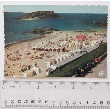 old postcard Saint Malo, La Plage de Bonsecours