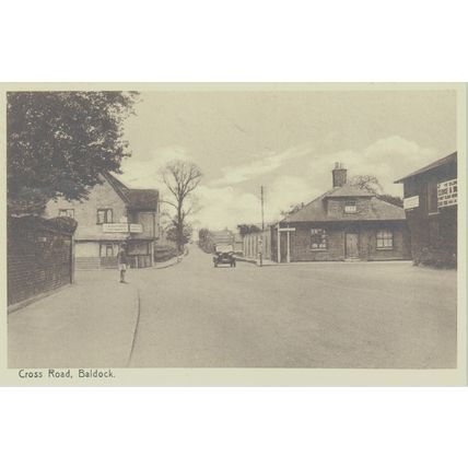 Cross Road Balbock Hertfordshire Postcard (QHER394)