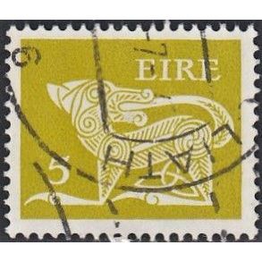 Ireland, 1975 5p Dog Brooch perf 15, SG 344 (Scott 348), used