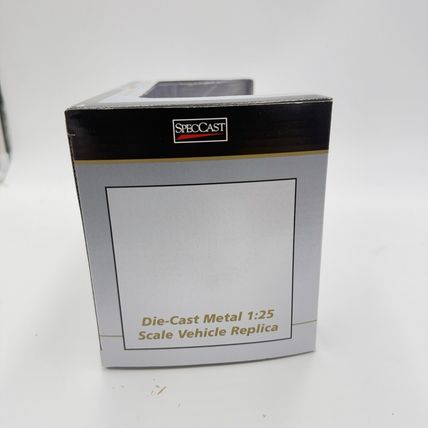 SpecCast die-cast metal 1:25 Scale vehicle blain’s Farm & fleet truck ford Chevy