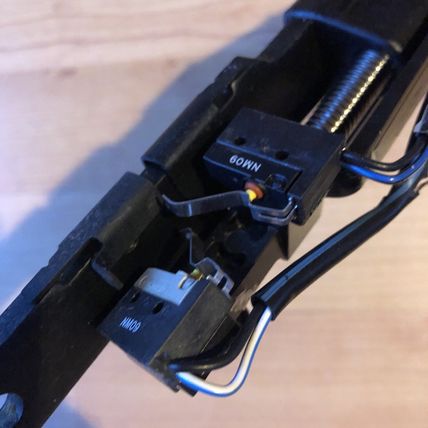 Volvo C70 Convertible Top Latch + Microswitch Right RH 8614954 9474910