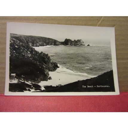 THE BEACH, PORTHCURNO, CORNWALL unused postcard RP =