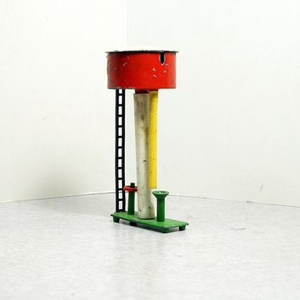 Early Crescent Toys Water Tower HO/00 No Box