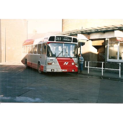 Colour Photograph of Northumbria Motor Services Ltd. - GOL 421N ex. Midland Red