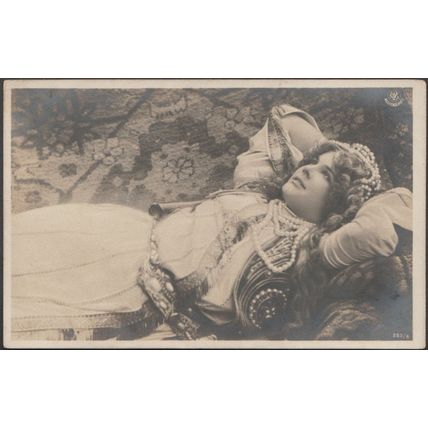 Junge Frau, Jugendstil, 1905 - NPG Foto-AK