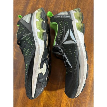 Reebok Men's Running Shoes Size 9 Black Green Low Top Athletic Sneaker