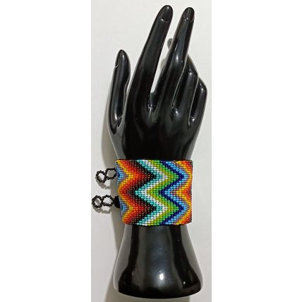 Traditional Huichol Art. Mexico Glass Seed Beads Bracelet. Crazy Waves 1