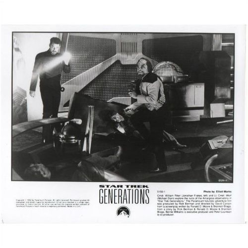 PHOTOGRAPH - STAR TREK: GENERATIONS 10