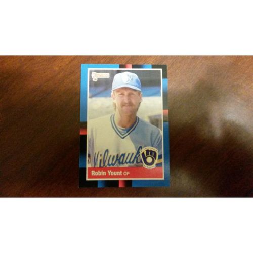 1988 Donruss Card # 295 Robin Yount Excellent (5) Milwaukee Brewers