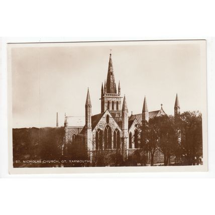 St Nicholas Church Great Yarmouth Norfolk RP Postcard GT 1