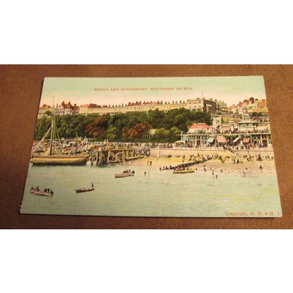 Early GD&D Star series Postcard - Beach & Shrubbery - Southend On Sea, Essex