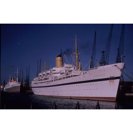 SQ2177 - British India Liner - Nevasa - photograph 6x4