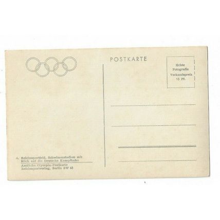 Berlin Olympics. Reichssportfeld. Schwimmstadium.