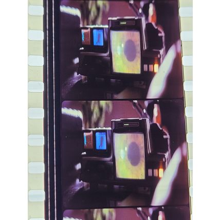 Blade Runner Pk HHV - A024x. - 1 STRIP OF 5 - 35MM FILM CELLS