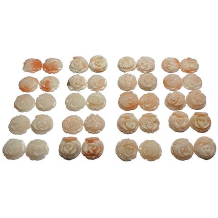 52277.0 40 Carved 6.5 mm Vintage Coral Harvested from the Sea 1970's to 1980's