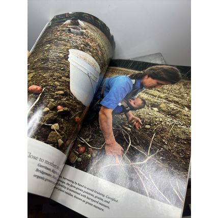 National Geographic Magazine December 1995 Jane Goodal Collectible Vintage b