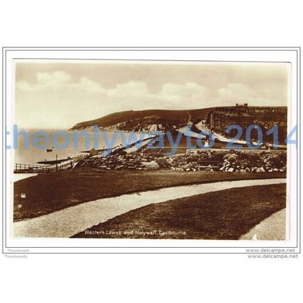 WESTERN LAWNS AND HOLYWELL, EASTBOURNE, SUSSEX, ENGLAND, Postcard