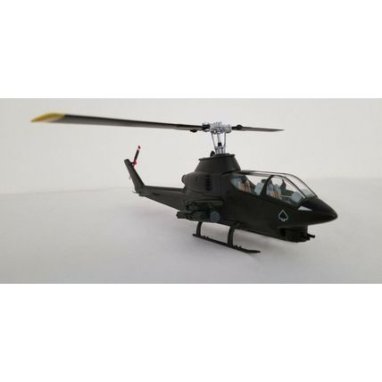 BELL AH-1G COBRA U.S. ARMY "GAMBLER GUNS" - CORGI US51203 1/48