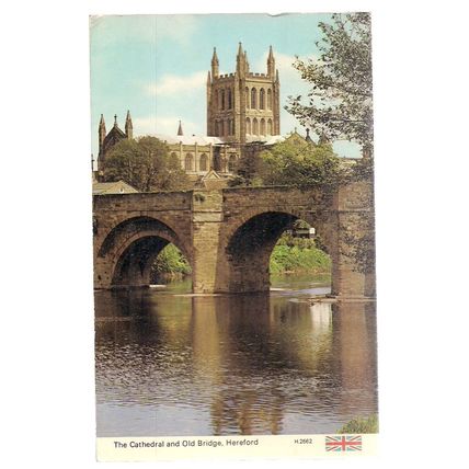 HEREFORD CATHEDRAL & OLD BRIDGE.. used postcard by Dennis.. 1980 pm =