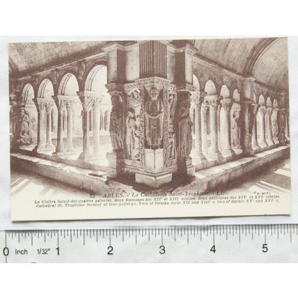 vintage postcard Arles - The Cathedral Gallerys