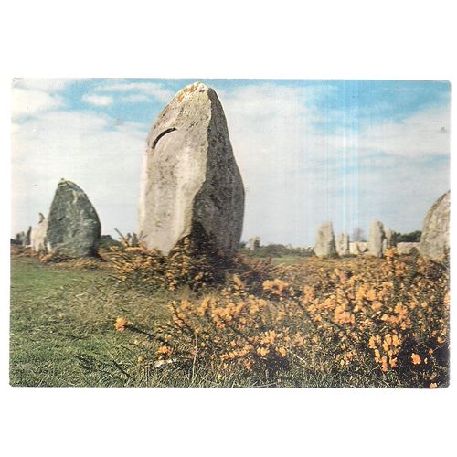 MENHIRS, BRETAGNE, BRITTAINY, FRANCE unused vintage postcard #