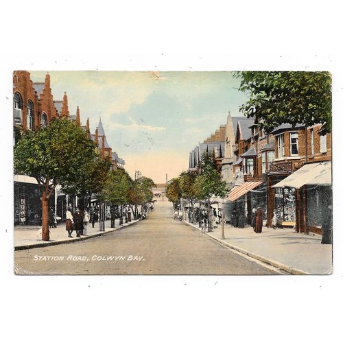 PRINTED POSTCARD OF STATION ROAD COLWYN BAY DENBIGHSHIRE POSTED 1912 (1748)