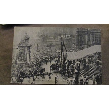 1908 fr Gaines Postcard - Royal Visit to Town Hall - Leeds, Yorkshire