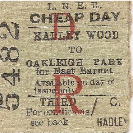 L.N.E.R. Edmondson Ticket - Hadley Wood to Oakleigh Park for East Barnet