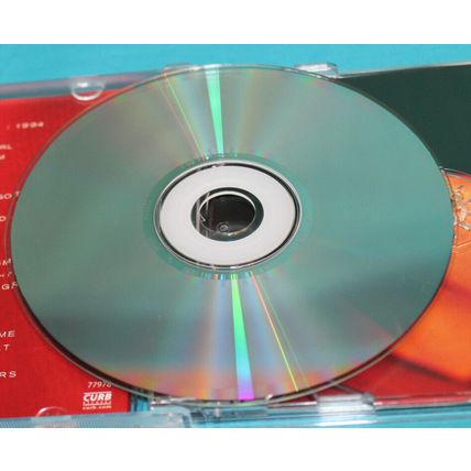 Country Music CD TIM McGRAW Greatest Hits Dont Take the Girl I lIke It I Love It