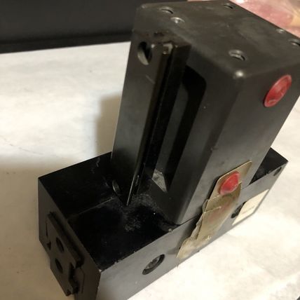 NEW OLD PHD Heavy Duty Cylinder Parallel Gripper 7970-03-6101 038288-04 408,BT