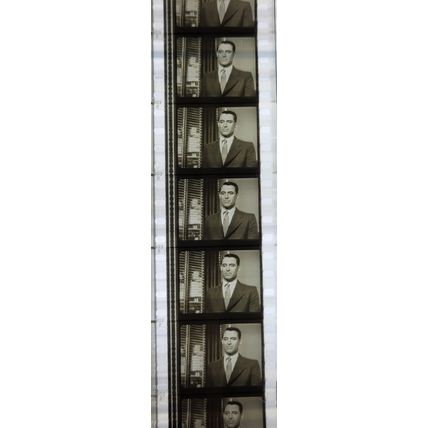 NOTORIOUS. Pk MTP - A013m. 1 STRIP OF 5 - 35MM FILMCELLS