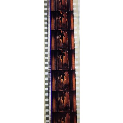 VAMPIRES. Pk MTP - A014n . 1 STRIP OF 5 - 35MM FILM CELLS. MTP