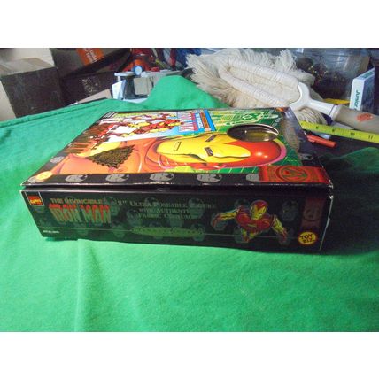 IRON MAN Famous Covers, Toy Biz/Marvel Comics, 1998!! MIB! $25.00 OBO!!