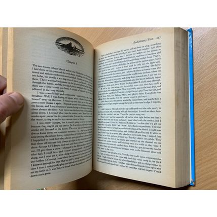 1978 MARK TWAIN "TOM SAWYER/HUCK FINN/PRINCE PAUPER" ILLUSTRATED HB BOOK (P4)