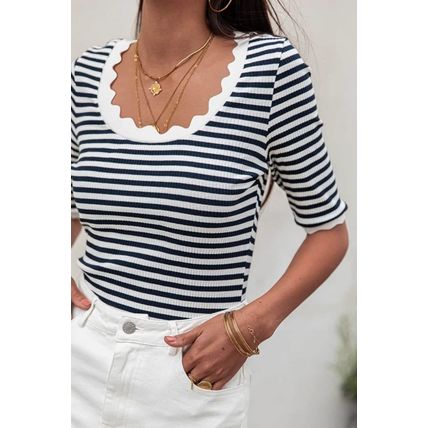 Black Striped Contrast Scallop Trim Half Sleeve T-shirt